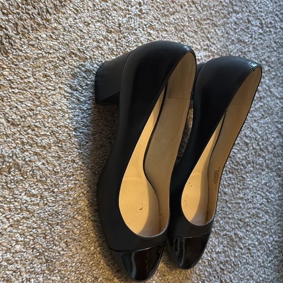 Cole Haan pumps - Picture 2 of 6